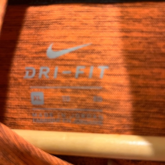 Kids Nike hoodie - Picture 4 of 4